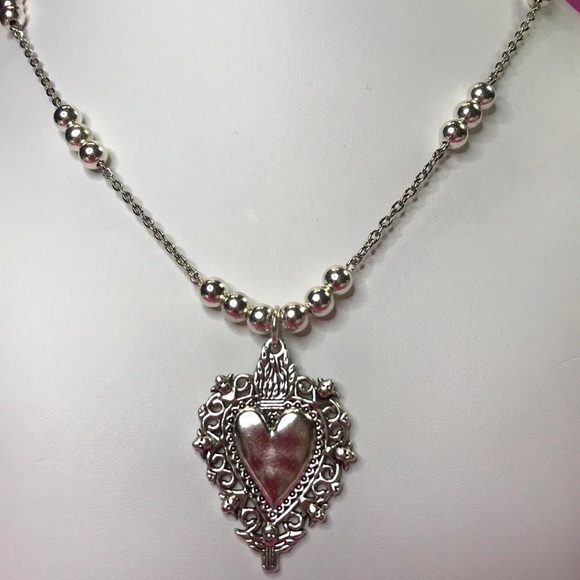 NWT Sacred Saint Heart Necklace Silver necklace handmade - Picture 2 of 8